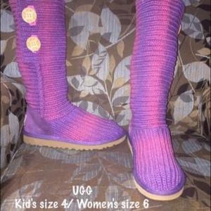 Pink & purple ombré knit Ugg’s